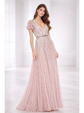 Mac Duggal Rose Pink Sequin Beaded Flutter Sleeve V-Neck Gown Dress size 4 Prom